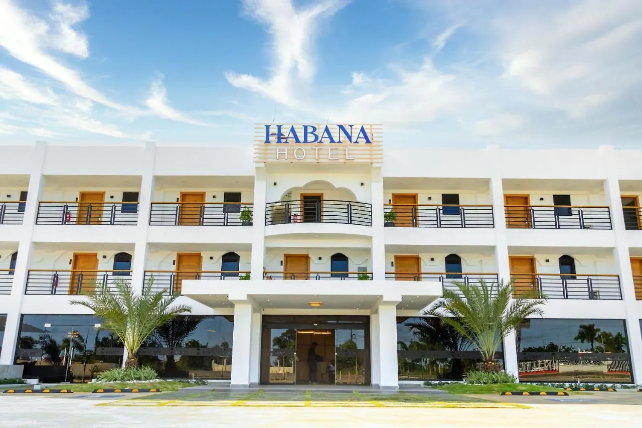 Habana Hotel Y Restaurante Higüey