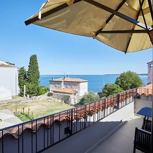 https://martis-forum-residence.in-istria.net